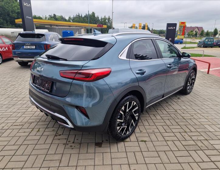 KIA XCeed 5