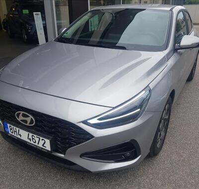 Hyundai i30 4