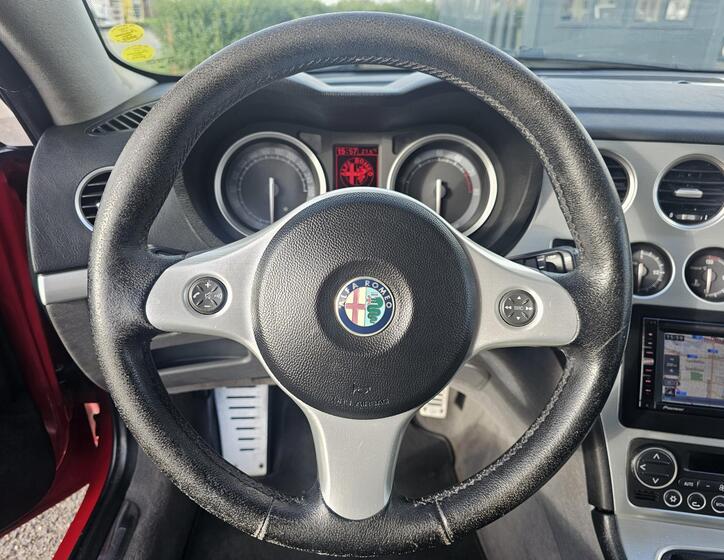 Alfa Romeo Brera 15