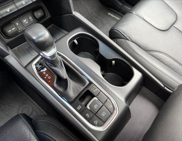 Hyundai Santa Fe 16