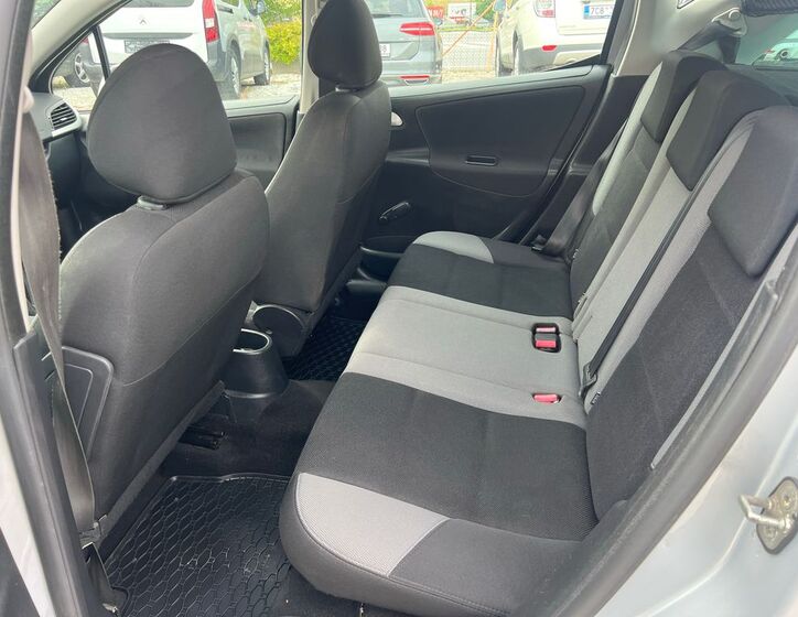 Peugeot 207 6