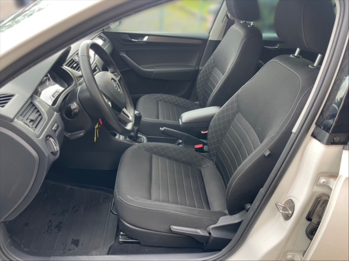Škoda Rapid