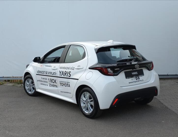 Toyota Yaris 7