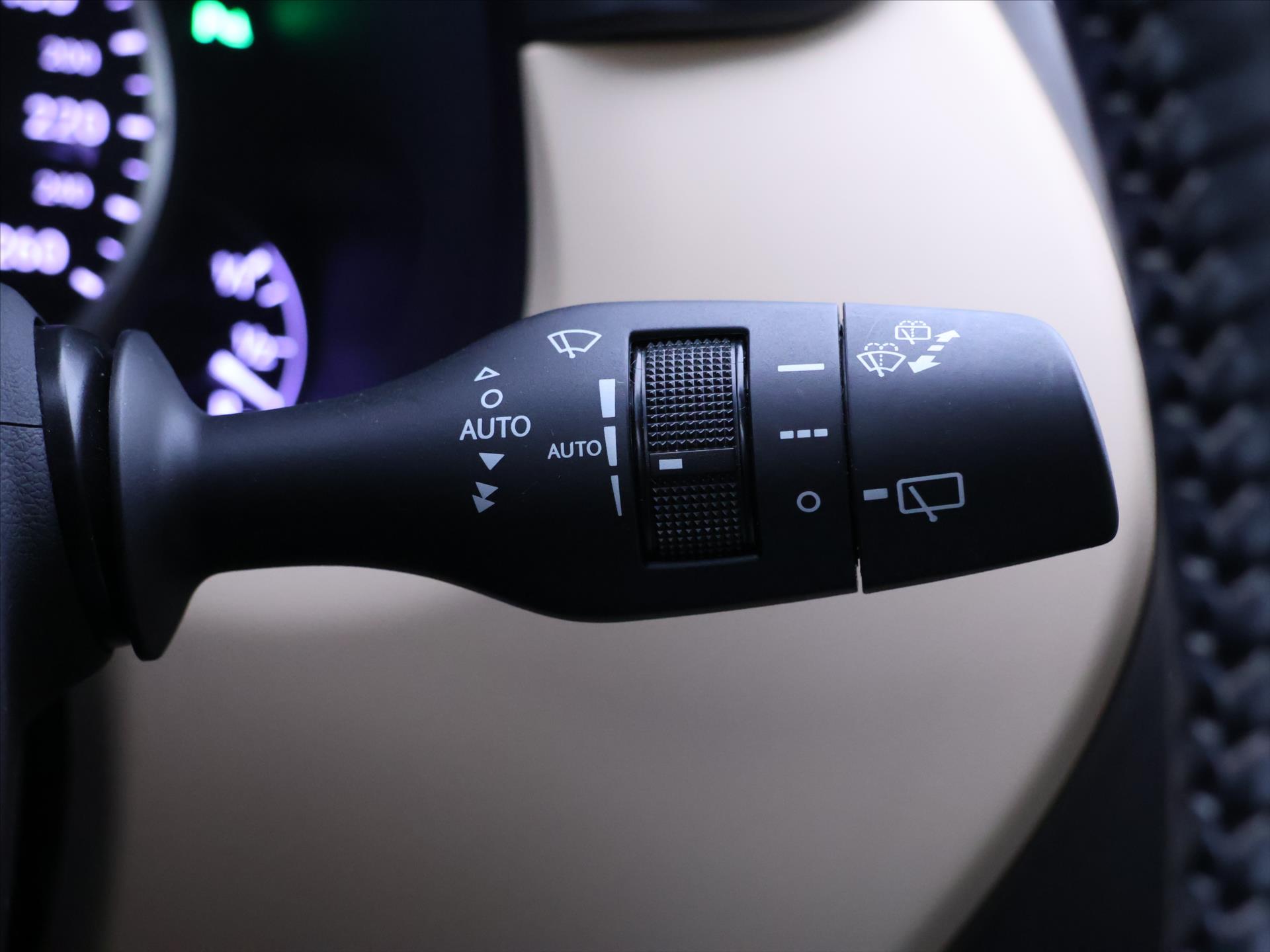 Lexus NX 300h