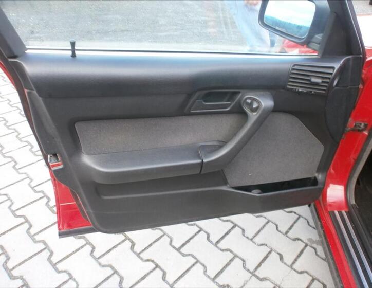 BMW Řada 5 25