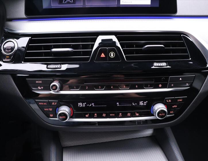 BMW Řada 5 27