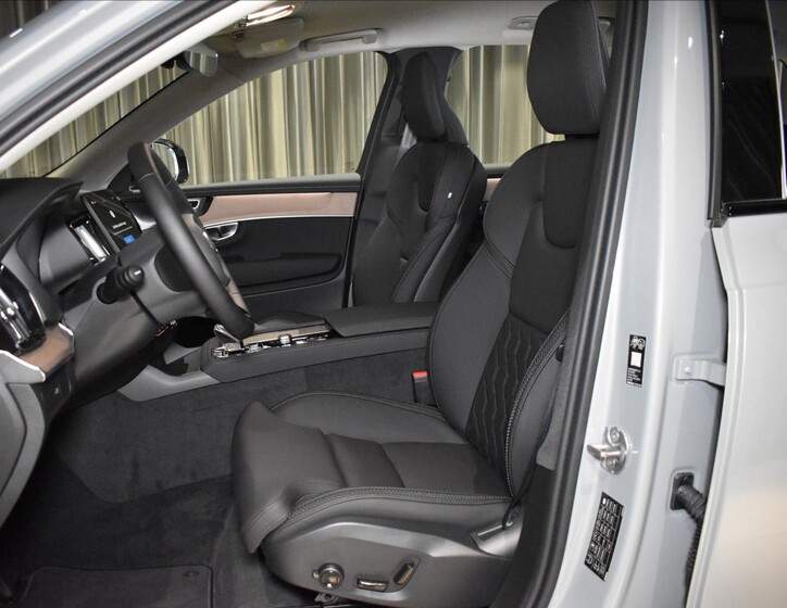 Volvo XC90 15