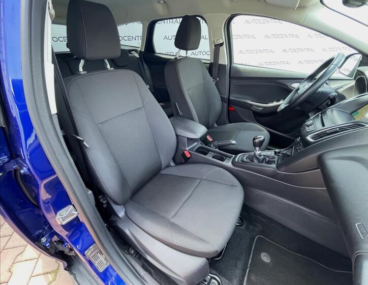 Ford Focus 25