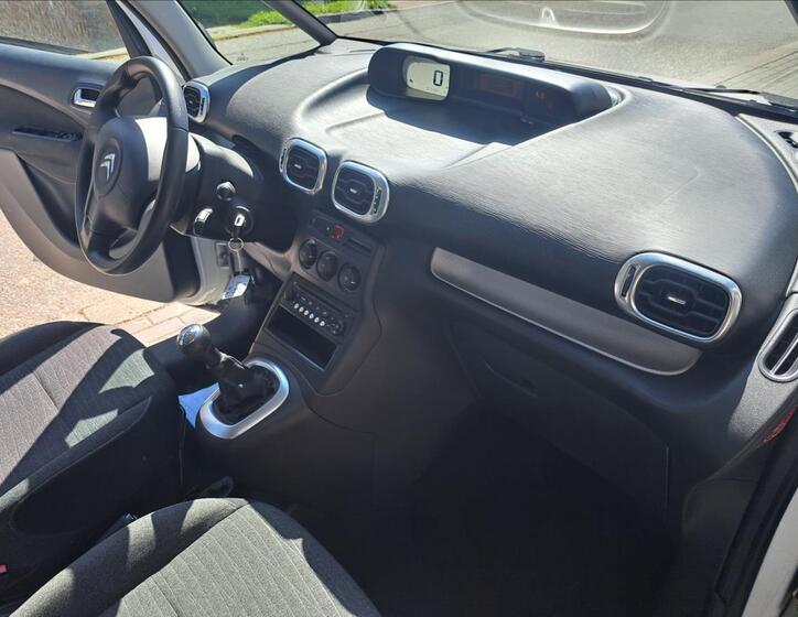 Citroën C3 Picasso 32
