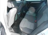 Volkswagen Passat 9