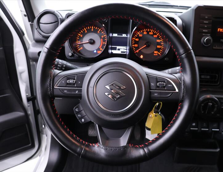 Suzuki Jimny 16