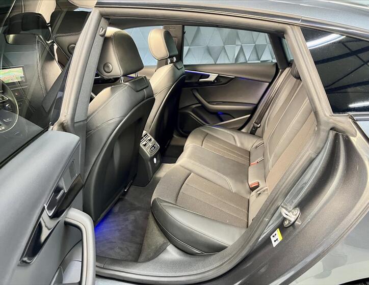 Audi A5 12