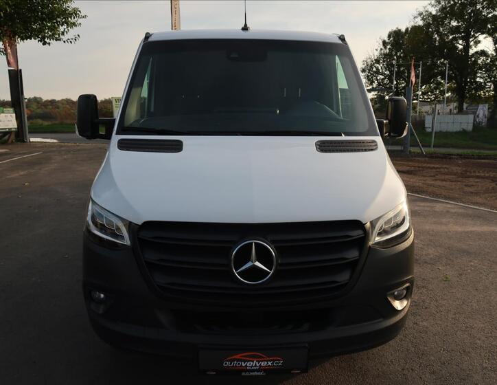 Mercedes-Benz Sprinter 7