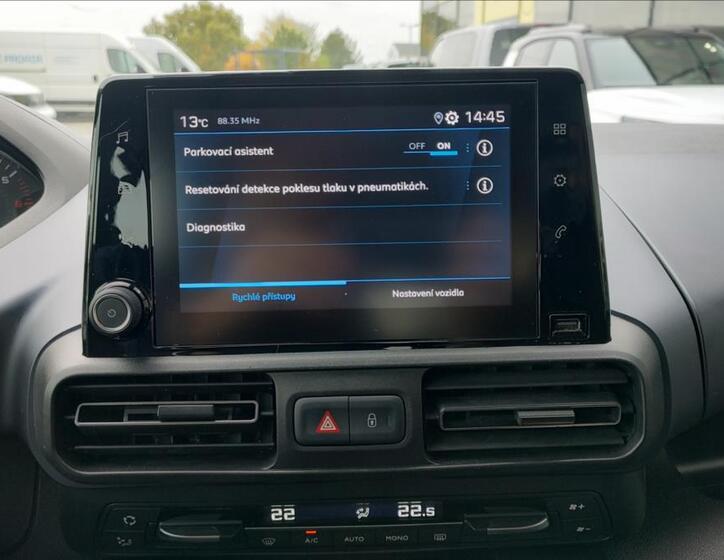 Peugeot Rifter 13