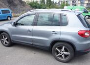 Volkswagen Tiguan 9