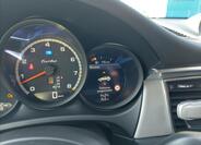Porsche Macan 34