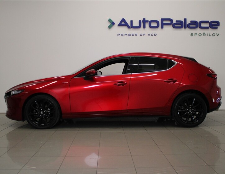 Mazda 3 5