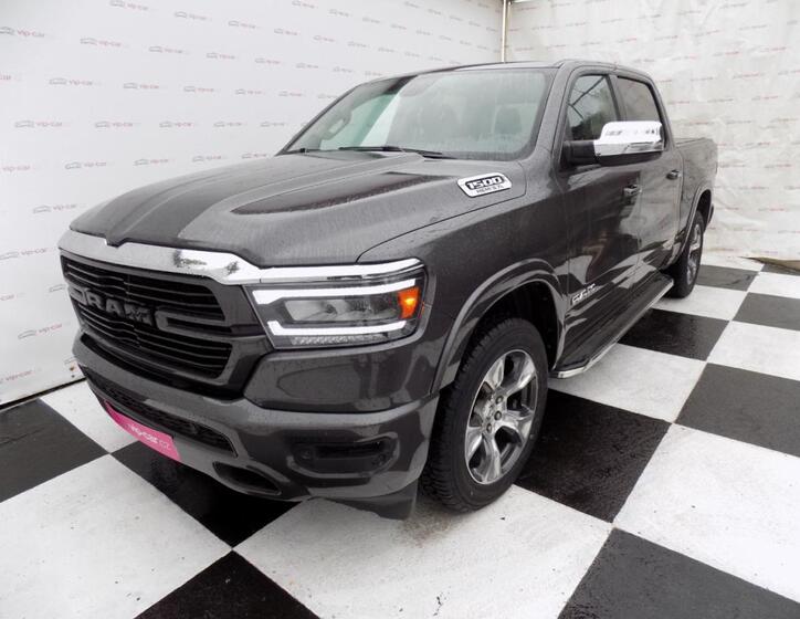 Dodge RAM 1500 1