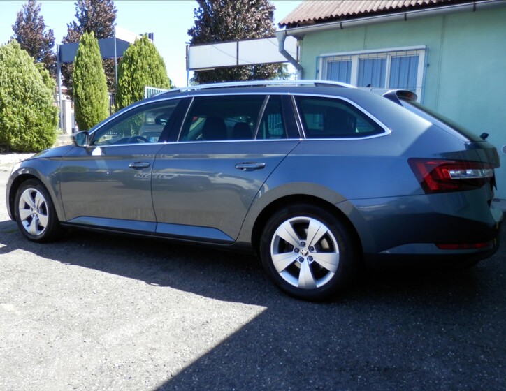 Škoda Superb 5