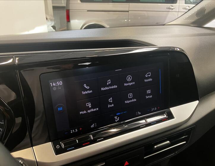 Ford Tourneo Connect 8