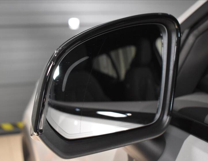 Volvo XC40 15