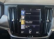 Volvo V90 30