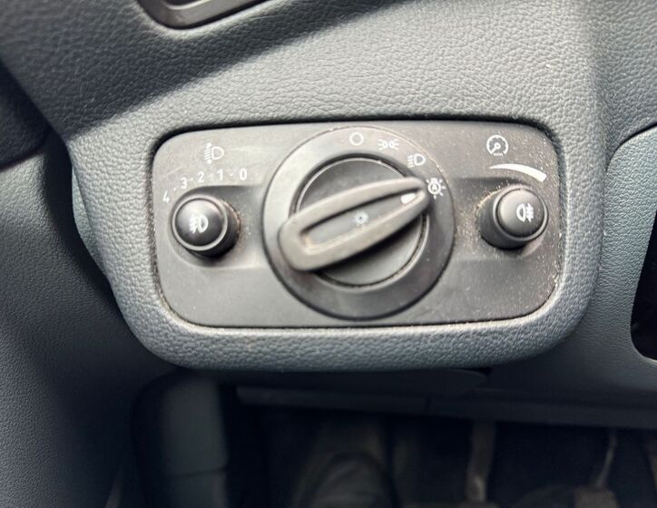 Ford C-MAX 13