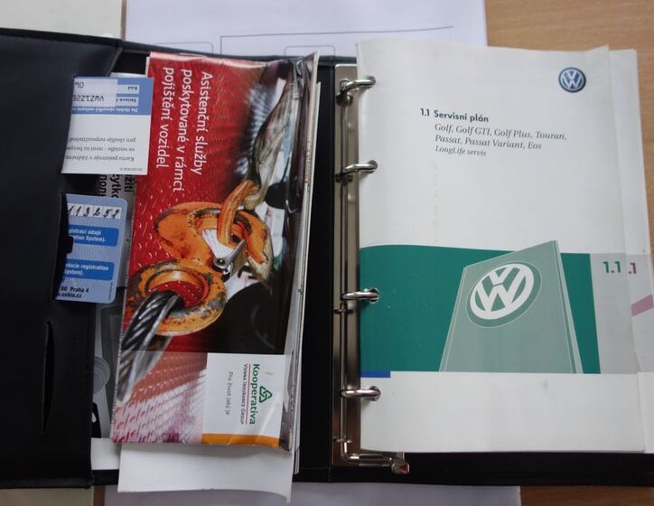 Volkswagen Golf 23