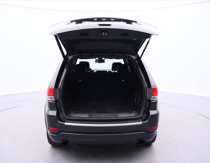 Jeep Grand Cherokee 9