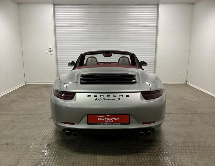 Porsche 911 12