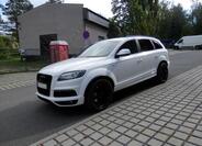 Audi Q7 1