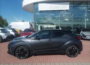 Toyota C-HR 2
