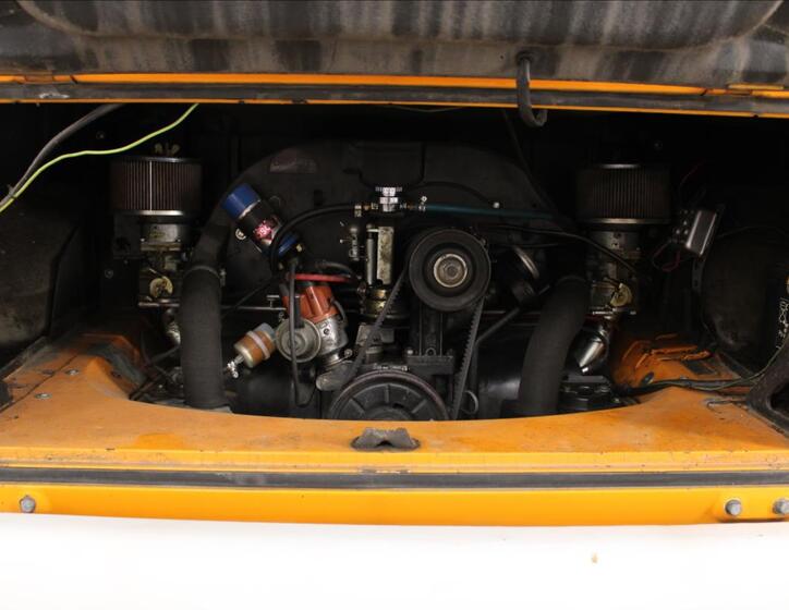 Volkswagen Transporter 24