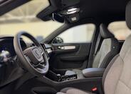 Volvo XC40 7