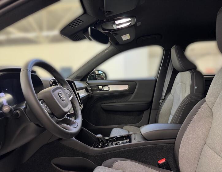 Volvo XC40 7