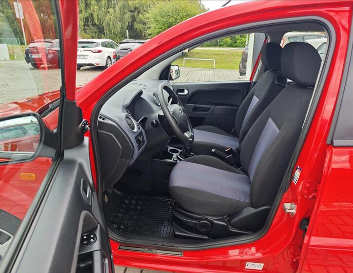 Ford Fusion 10