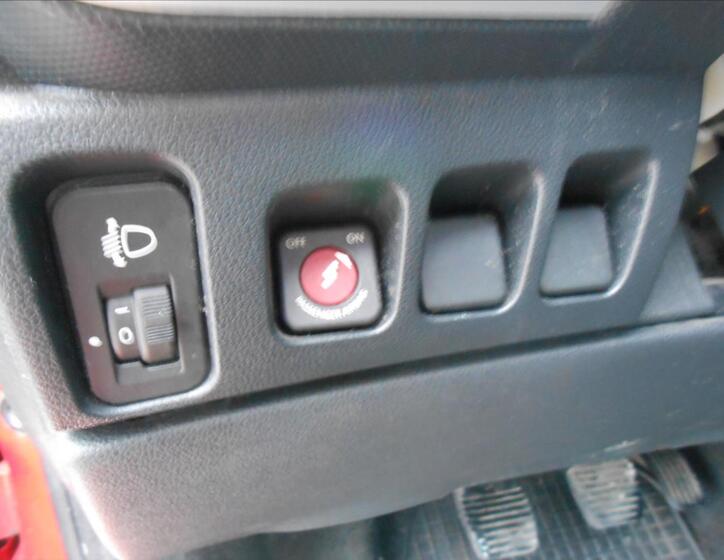 Peugeot 206 21
