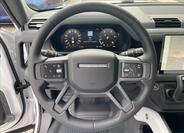 Land Rover Defender 12