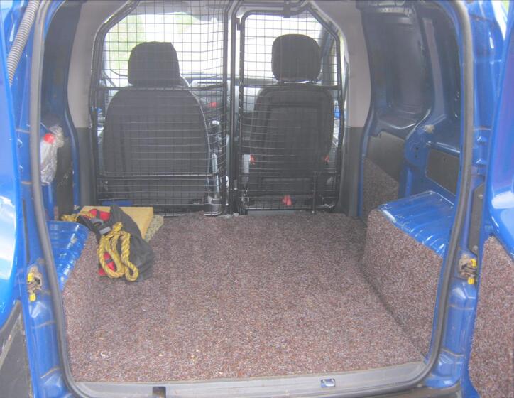 Peugeot Bipper 11