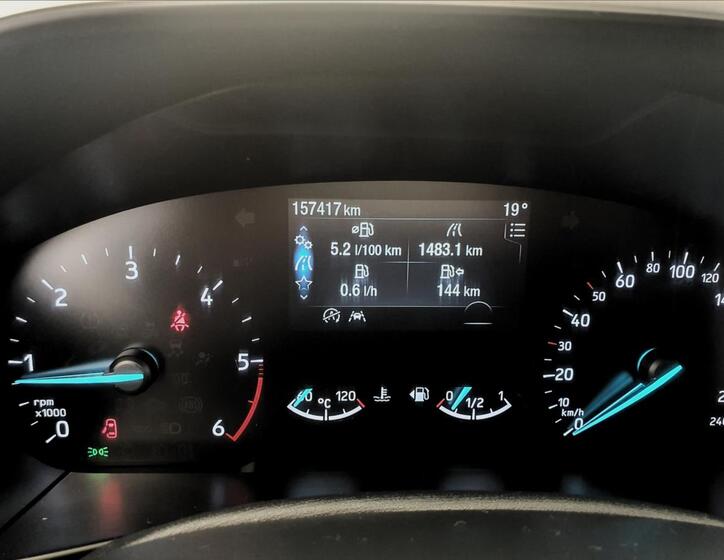 Ford Focus 24