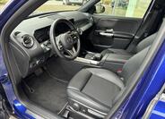 Mercedes-Benz GLB 6