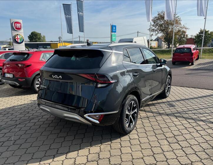KIA Sportage 4