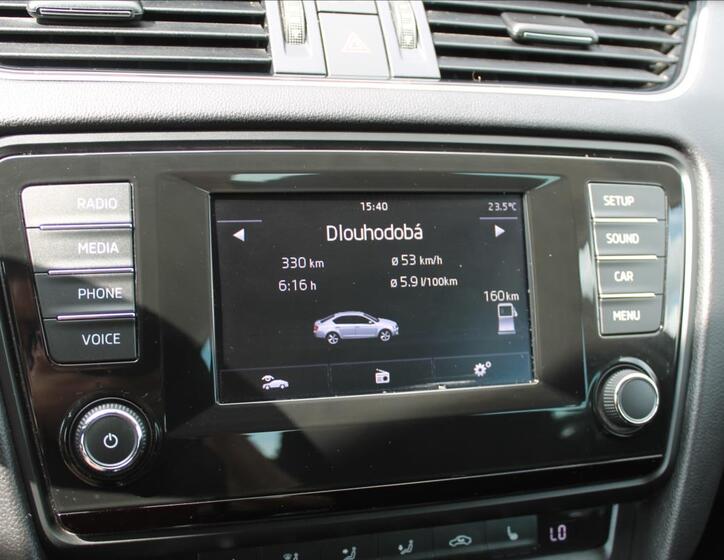 Škoda Octavia 15