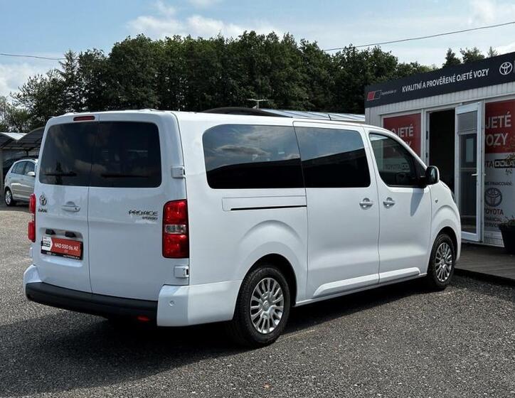 Toyota ProAce Verso 6