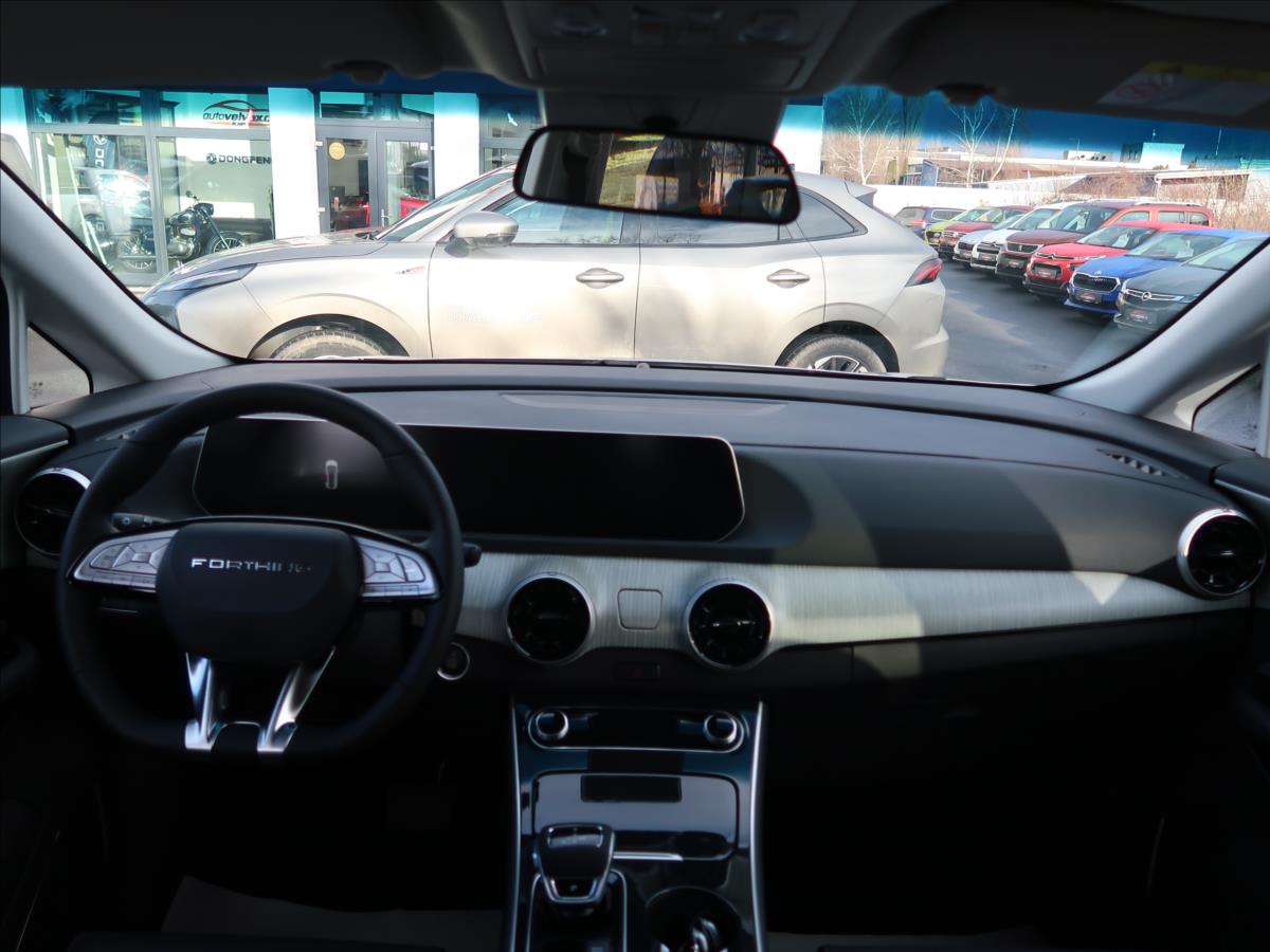 Dongfeng U-Tour
