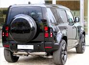 Land Rover Defender 3