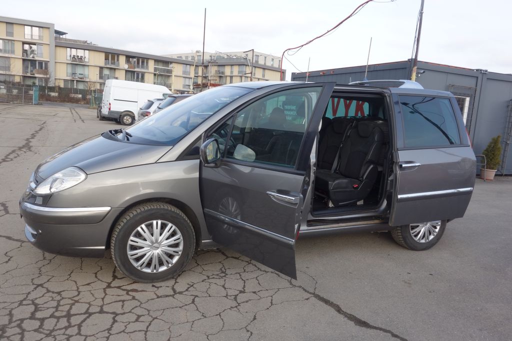 Citroën C8