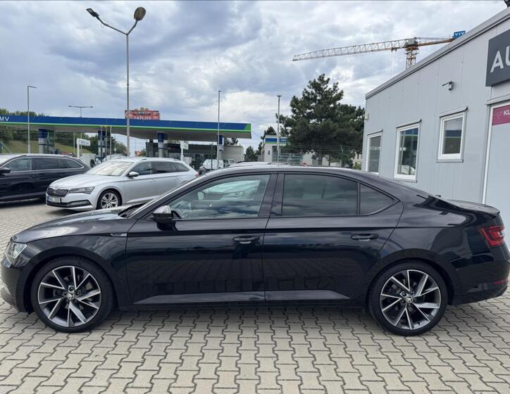 Škoda Superb 3