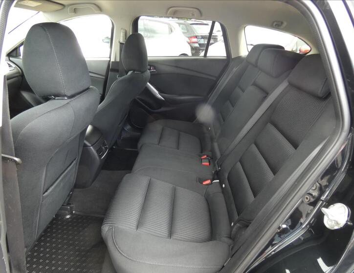 Mazda 6 9