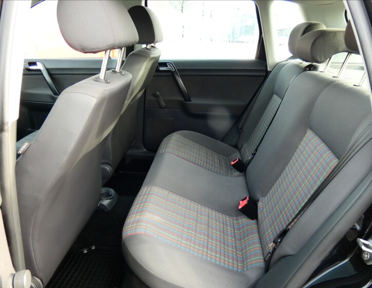 Volkswagen Polo 8